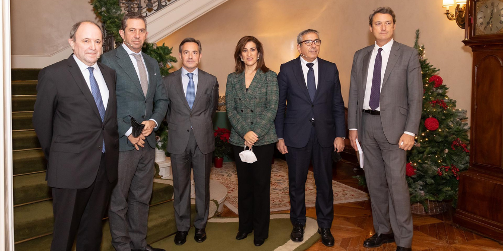 Libro Ricardo Martinez Rico proveedores 1 Libro Ricardo Martinez Rico proveedores 1